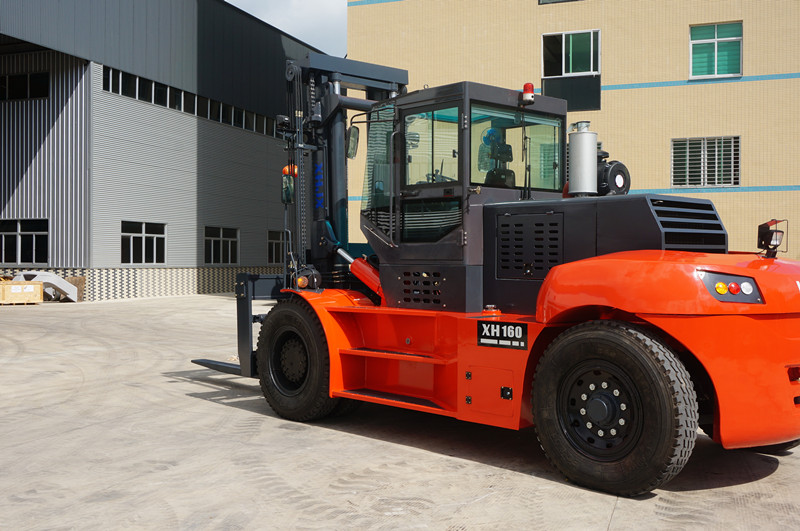 叉海淀區(qū)叉車(chē)出租車(chē)出租告訴您內(nèi)燃叉車(chē)保養(yǎng)的方法有哪些呢?